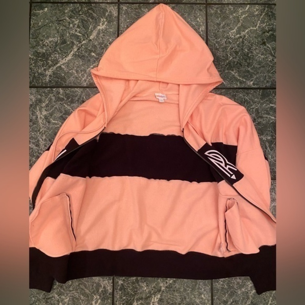 LuLaRoe Logo Zip Jacket - Picture 4 of 5